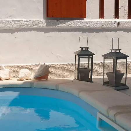 Lovely Garden To Private Heated Pool Apartment Villasimius