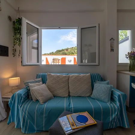 Lovely Garden To Private Heated Pool Villasimius